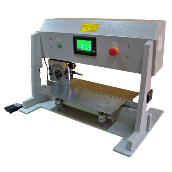 創威走刀式分板機的使用過（guò）程